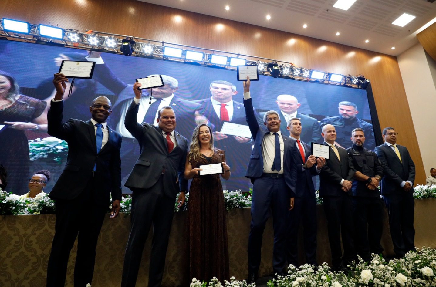 Polícia Civil forma 712 delegados, escrivães e investigadores.