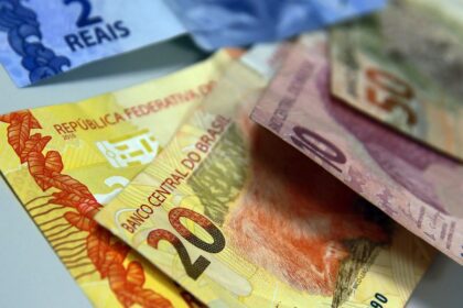 Renda dos 10% mais ricos é 14,4 vezes superior à dos 40% mais pobres, diz IBGE