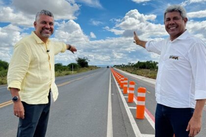 Jerônimo e Elmo inauguram Semi Anel Viário e realizam outras entregas em Irecê