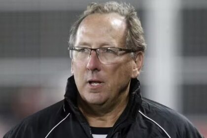 John Textor deve ser suspenso pelo STJD nesta sexta, diz colunista