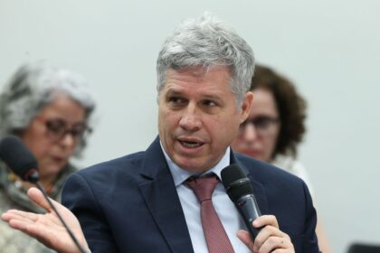 Ministro diz que governo atendeu reivindicação do MST em Pernambuco