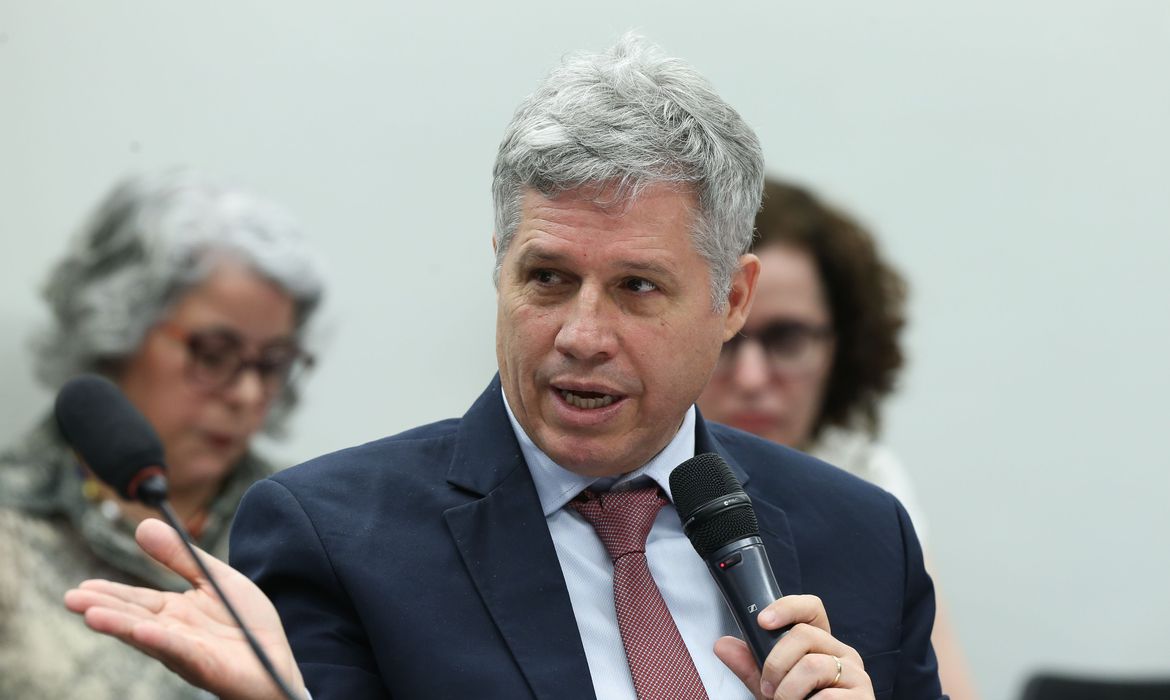Ministro diz que governo atendeu reivindicação do MST em Pernambuco
