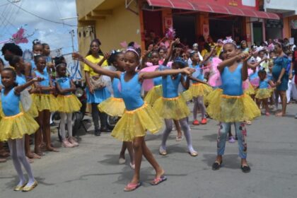 Projeto social inaugurado em Lauro de Freitas ainda possui 80 vagas em aberto para crianças