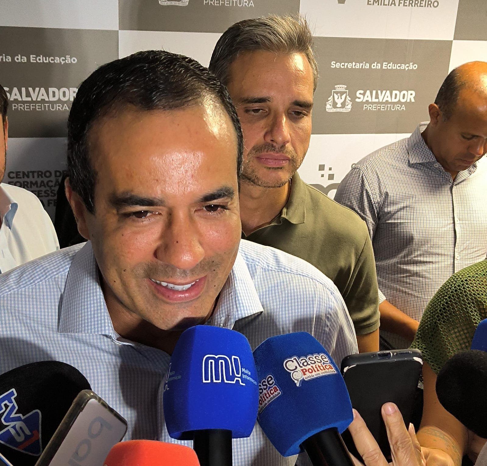 "todos partidos da minha terão vereadores; pelo menos dois, três, quatro, cinco e até seis"