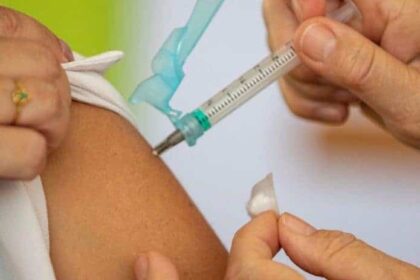 Campanha de vacinação contra Covid-19 é adiada no Brasil