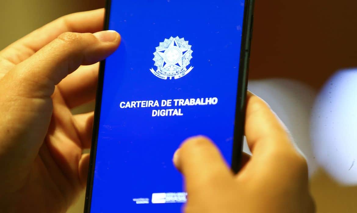 Vagas do SineBahia em Camaçari e RMS nesta quarta-feira.
