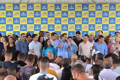 "vamos fazer a eleição de 35 vereadores; recebemos, nos últimos dias, adesões de suplentes e lideranças que estavam em partidos de lá"