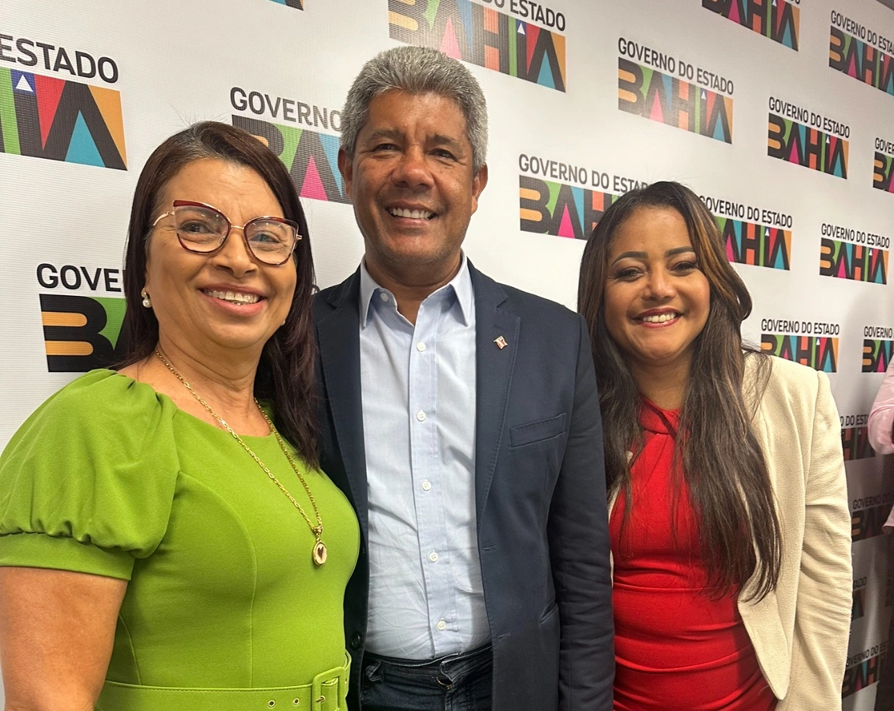 Vereadora Tânia Batista Anuncia Apoio a Marivalda Silva