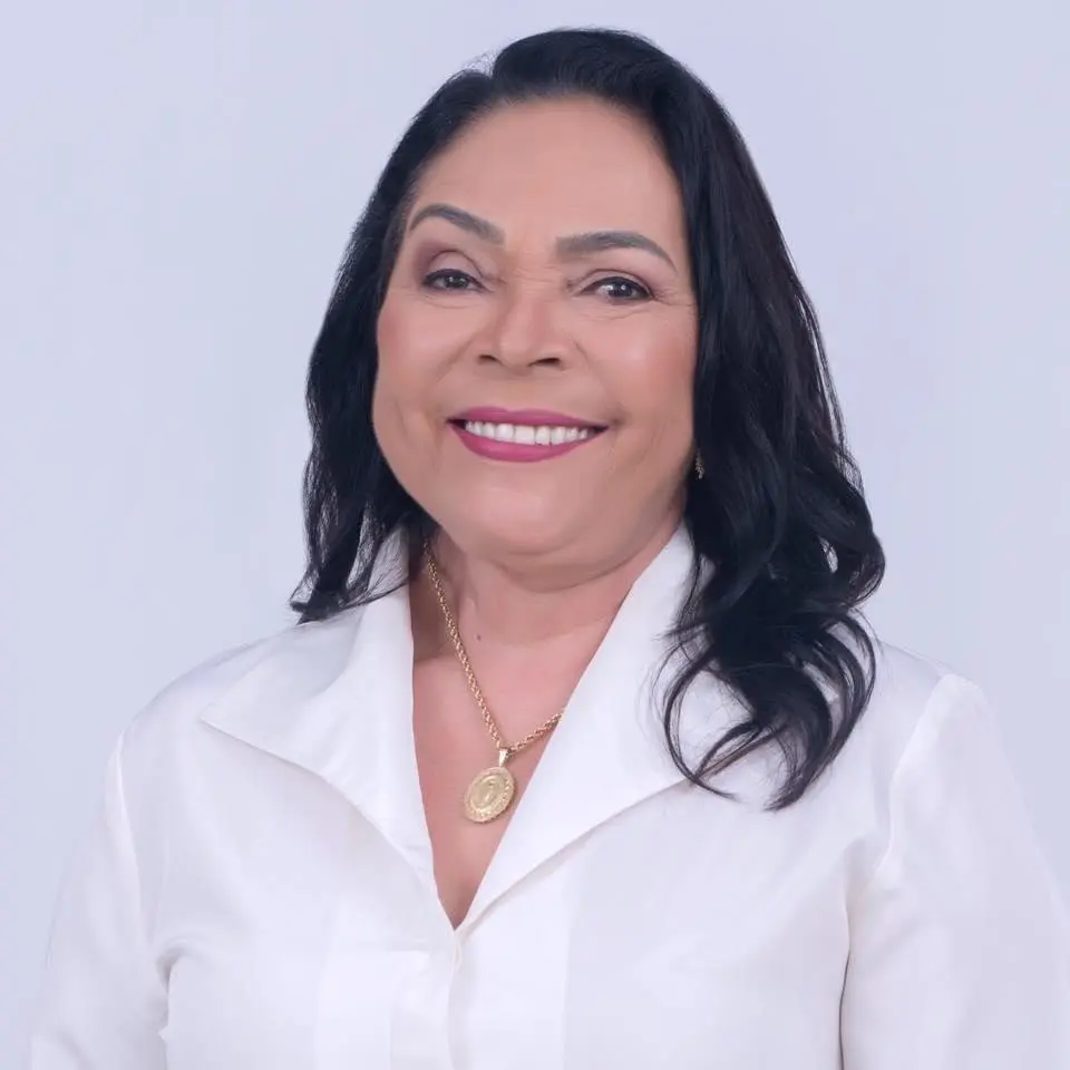 Tonnha Magalhães