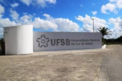 UFSB e mais 18 federais entram em greve neste segunda (15/4)