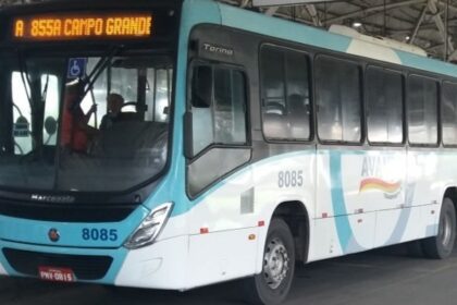 Rodoviários mantêm greve na RMS após reunião com Sindicato