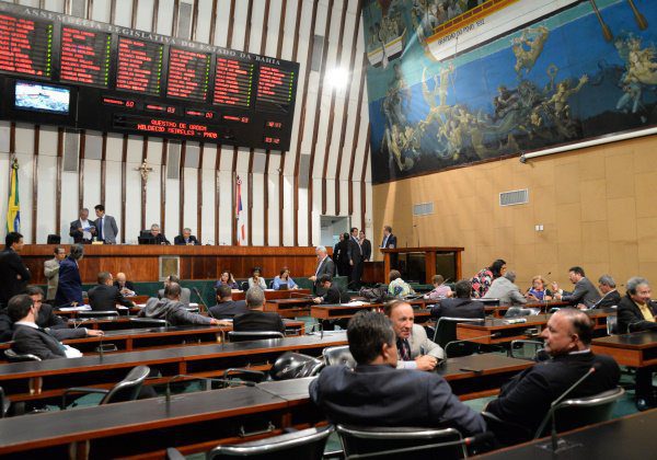 ALBA aprova urgência para pedido de empréstimo pelo Governo do Estado