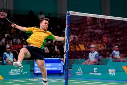 Badminton: Vitor Tavares carimba vaga para os Jogos Paralímpicos de Paris