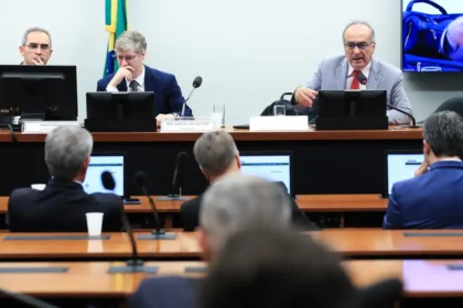 CPI: técnico responsável por minas de sal da Braskem fica em silêncio