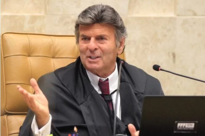 Fux é sorteado relator de recurso de Bolsonaro sobre inelegibilidade