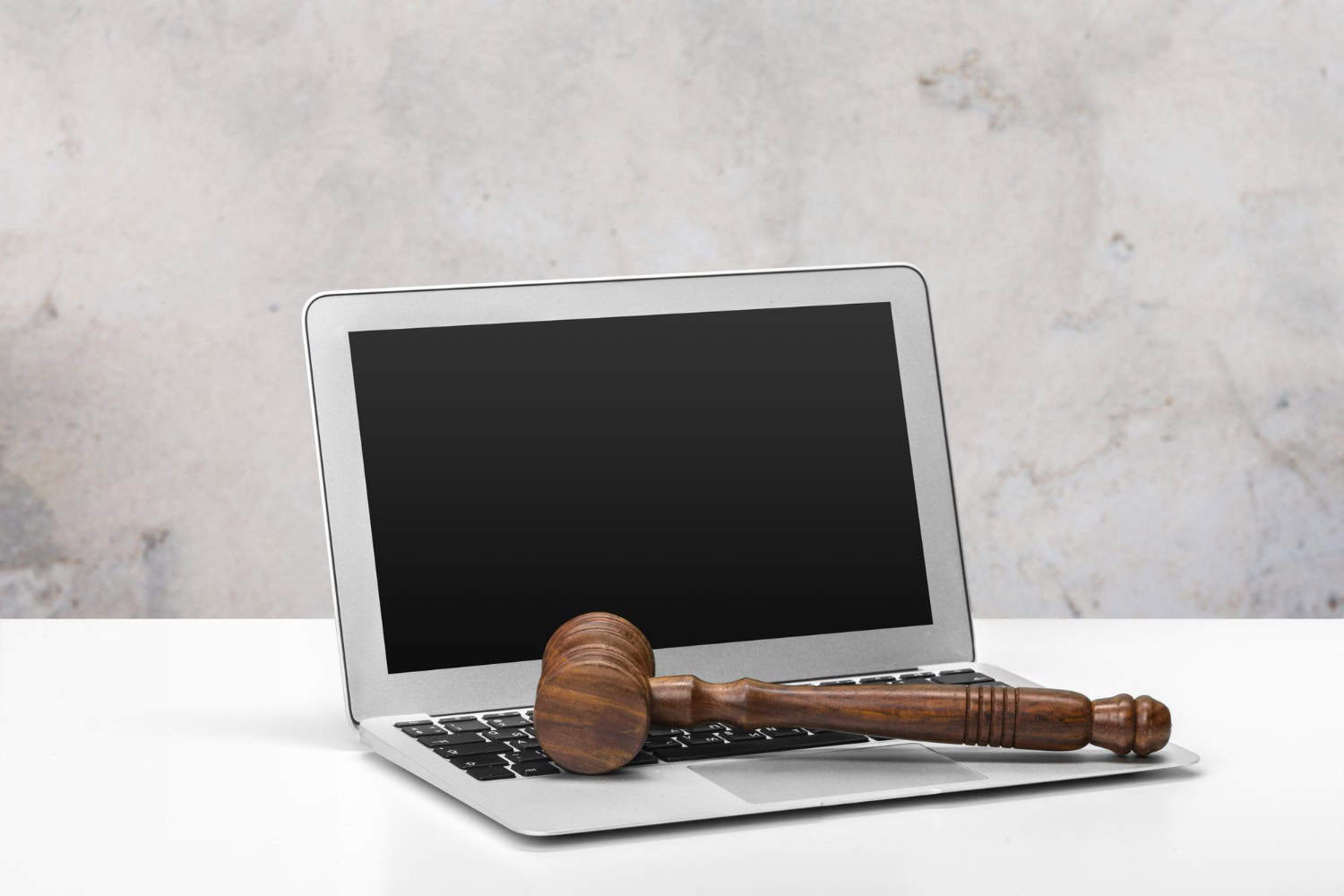 O que é direito autoral e como ele funciona na internet?