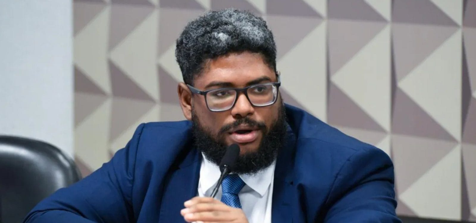 Jornalista baiano é nomeado secretário do Sistema Nacional de Promoção da Igualdade Racial