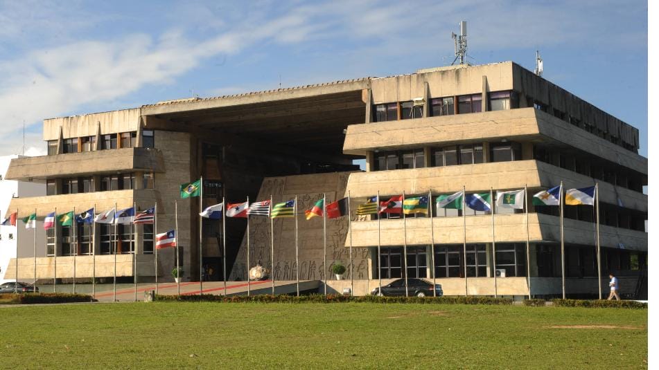 Lei que prevê penas para estabelecimentos com atos racistas entra em vigor na Bahia