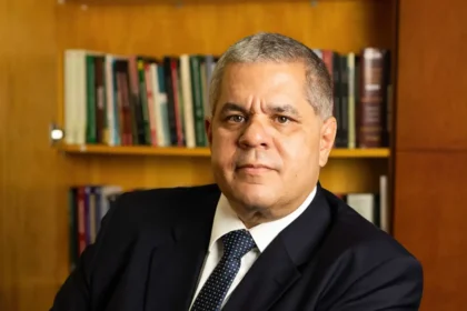 Lula indica advogado Antônio Fabrício Gonçalves para vaga no TST