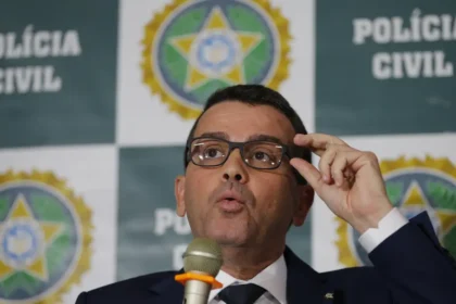 Moraes mantém prisão de delegado acusado do assassinato de Marielle