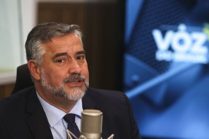 Pimenta diz que prioridade no RS é drenar água empoçada