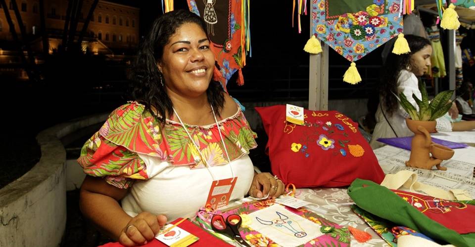 Inscrições abertas para seleção de professores e estudantes em cursos de qualificação