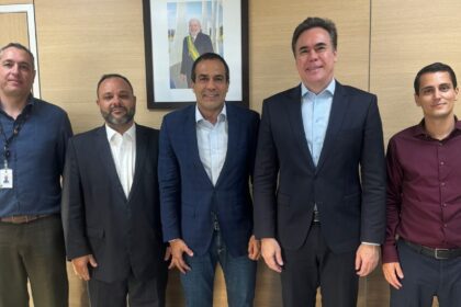 Bruno Reis se reúne com secretário nacional de Mobilidade e discute financiamento de novos ônibus pelo PAC