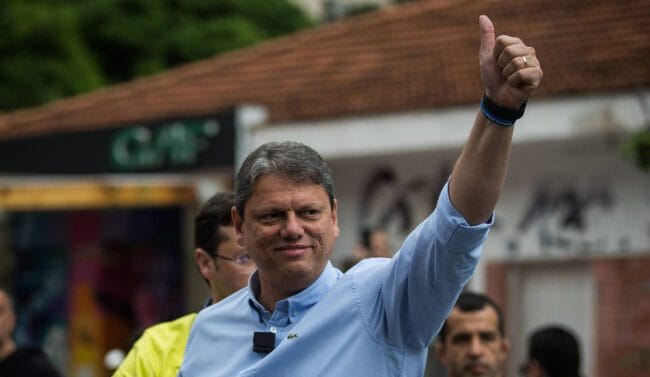 Vice-governador de Minas diz que Tarcísio é "nome natural" para disputar o Planalto em 2026