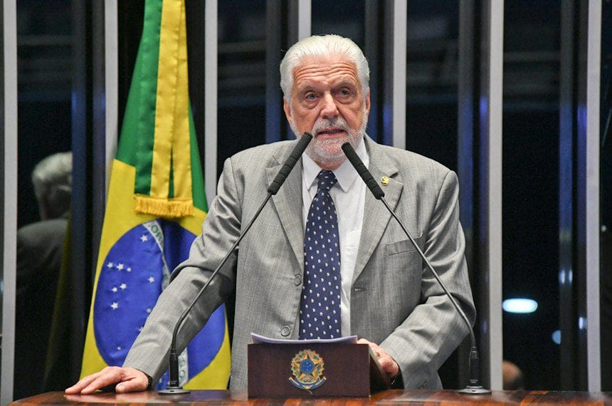 Wagner diz que Lula quer melhorar articulação após derrotas no Congresso