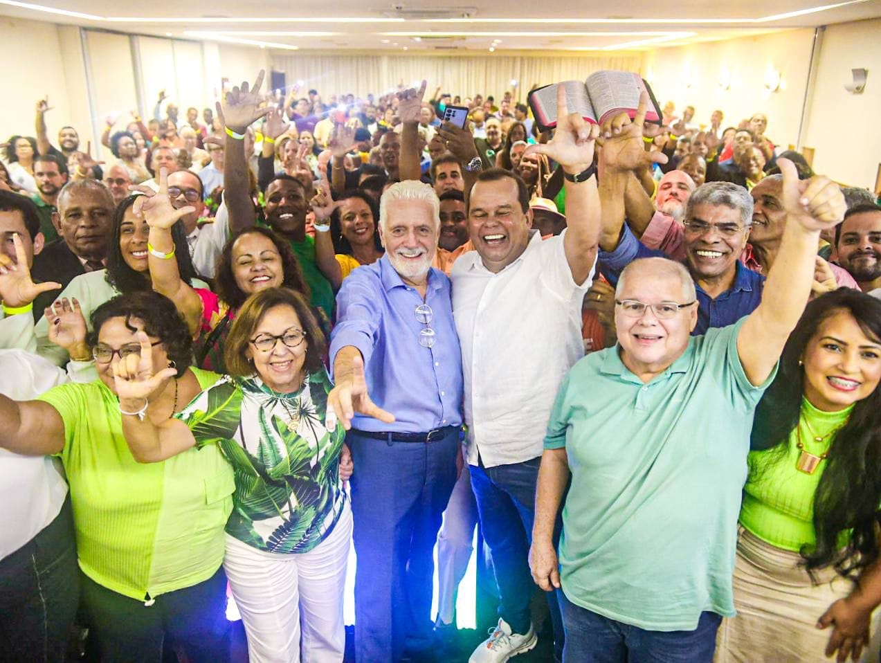 Wagner e Lídice dão injeção em campanha de Geraldo Júnior a prefeito de Salvador