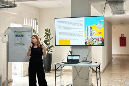 Psicóloga destaca como pessoas evitam enfrentar a si mesmas na terapia