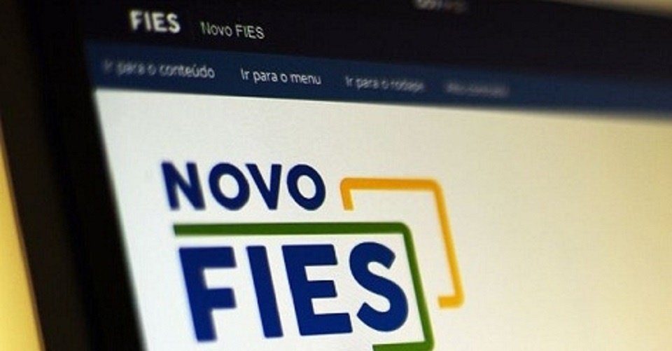 FIES: Termina sexta à meia-noite prazo para lista de espera