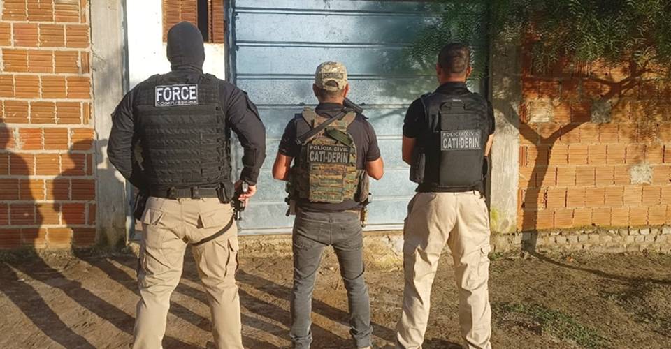 Três PMs são presos por suspeita de execução na Bahia