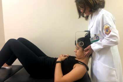 Mulheres com enxaqueca e dor cervical crônica apresentam redução de quase 50% na força e resistência no pescoço