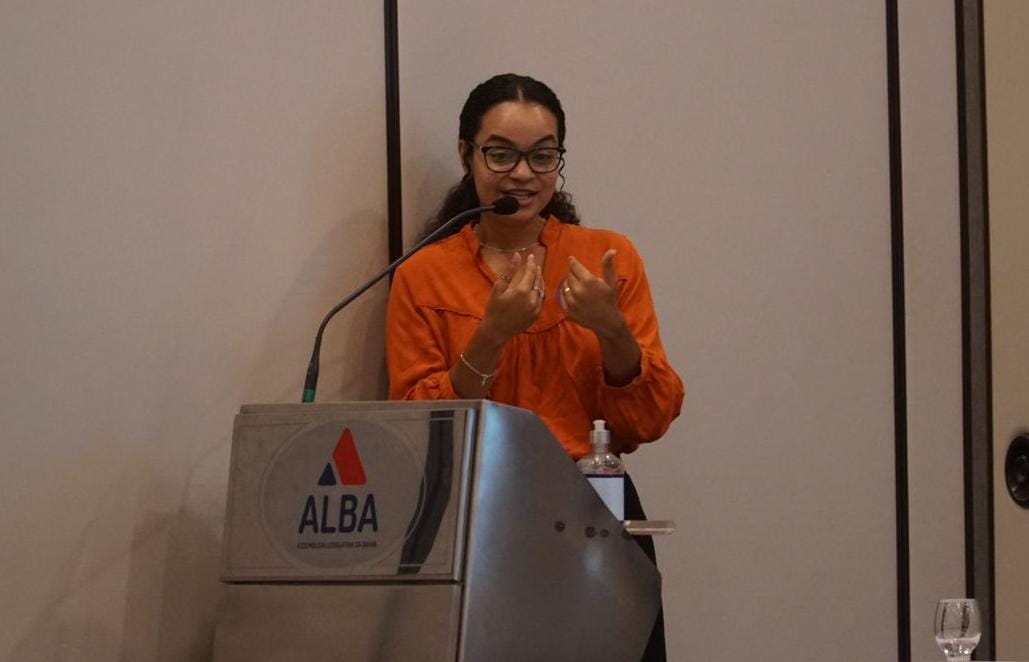 Alagoinhas coloca em vigor legislação de combate à LGBTfobia em estabelecimentos comerciais e de lazer