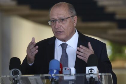 Alckmin destaca investimento de R$ 2 bilhões anunciado pela Scania