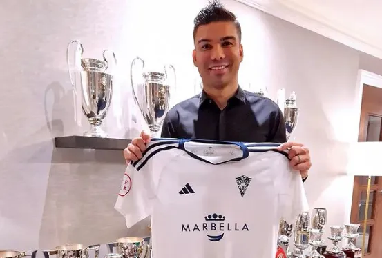 Casemiro entra em sociedade de clube de futebol da 3ª divisão na Espanha