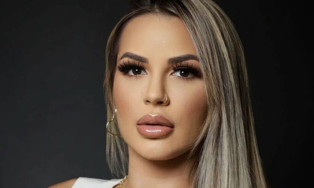 Deolane Bezerra explica motivo de não sentir desejo sexual