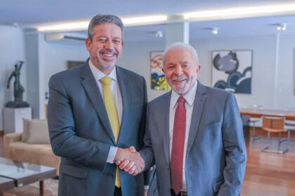 Governo Lula e Lira fecham acordo para não votar PL do Aborto, diz site