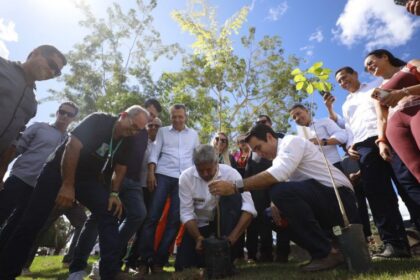 Jerônimo lança ações de proteção ao meio ambiente em todo o estado