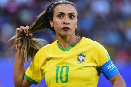 Marta diz repensar aposentadoria com Copa do Mundo Feminina no Brasil