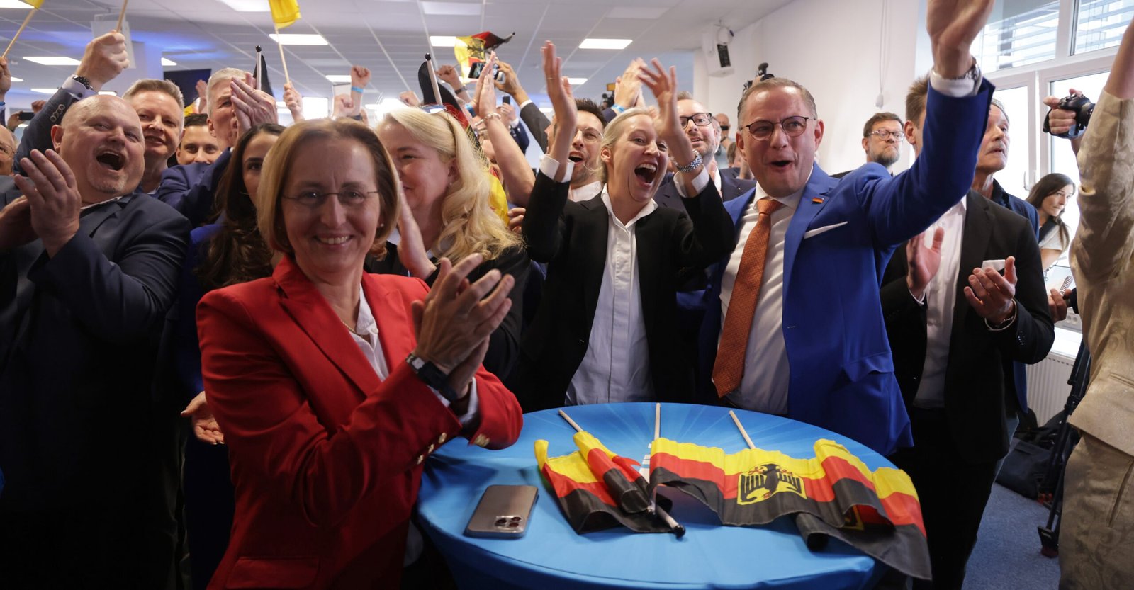 Por que a Europa está se inclinando para a direita