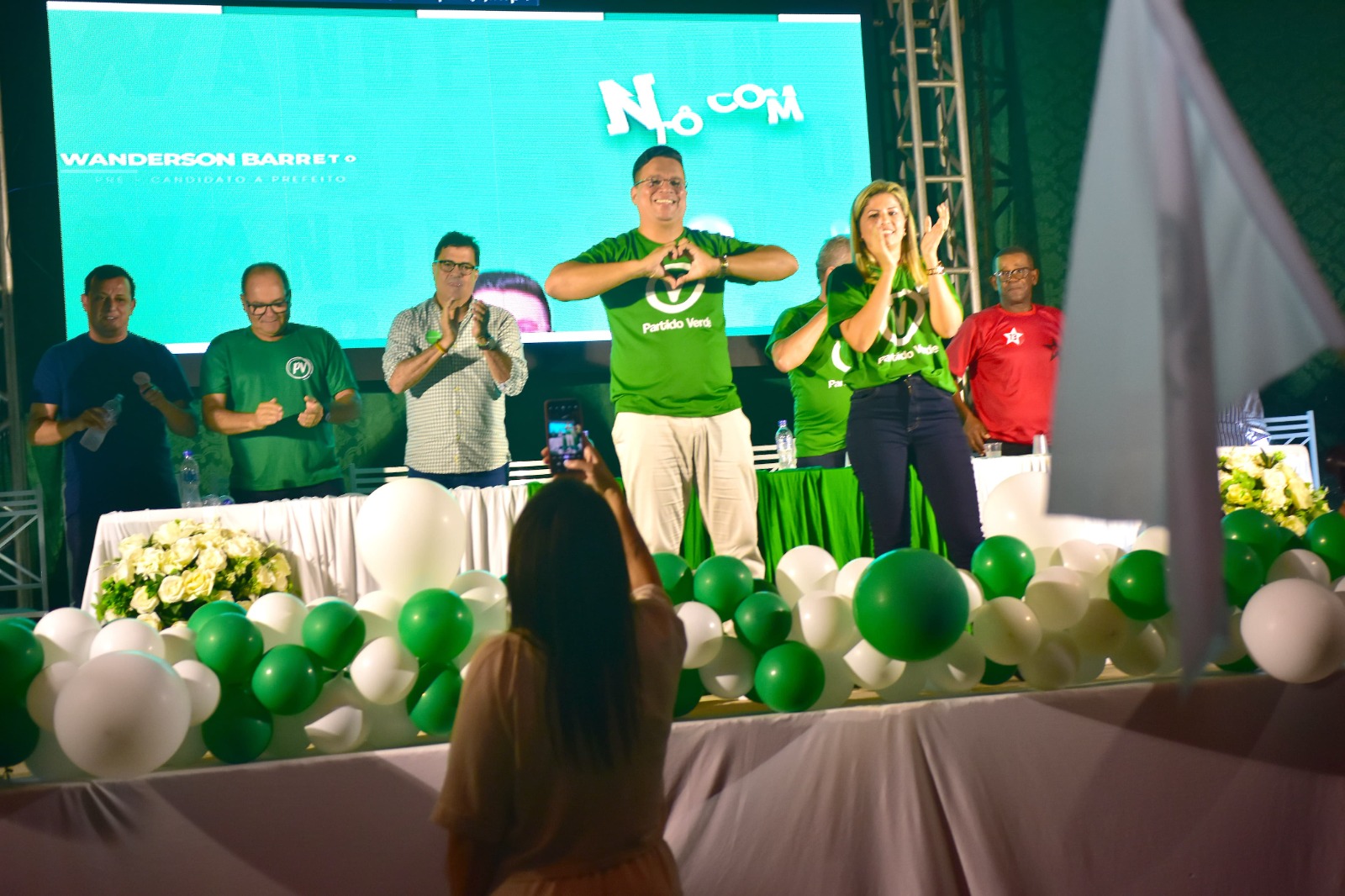 Lançamento da pré-candidatura de Wanderson Barreto em Mundo Novo conta com apoio de lideranças do PT, PV, PP, Solidariedade e PDT