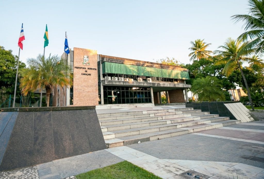 Prefeitura de Camaçari tem ponto facultativo segunda.