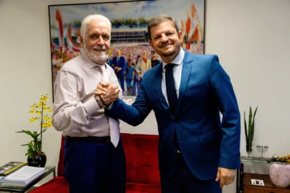 Presidente da UPB e Wagner debatem desoneração da folha dos municípios