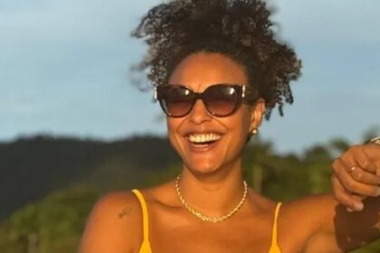 Sheron Menezzes exibe corpo incrível em dia de praia: “Deslumbrante”