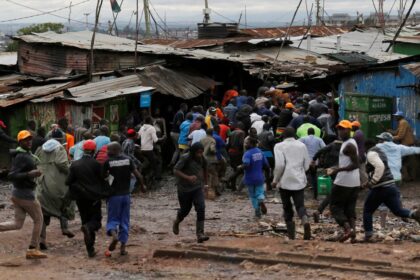 UE financia ajuda de 20 milhões de euros às forças armadas do Quénia