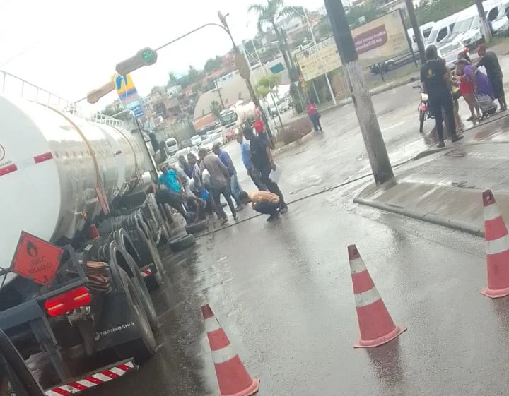 Grave Acidente em Candeias Resulta na Morte de Mulher de 58 Anos