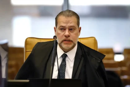 STF mantém impasse sobre porte de maconha