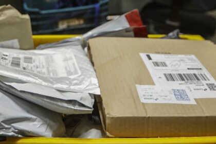 Entenda o que muda se a taxação de compras até US$ 50 for aprovada